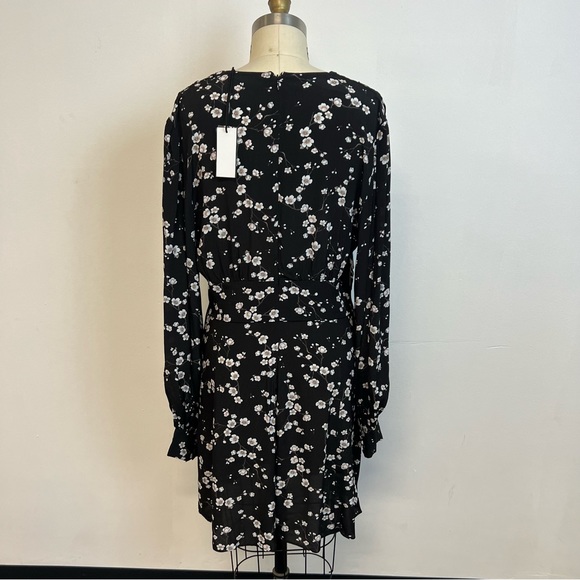 Fame and Partners Beautiful Cherry Blossom Long Sleeve Flare Mini Dress M64 - Picture 4 of 9